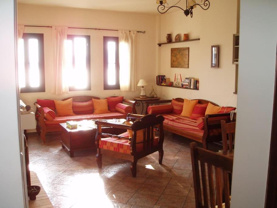Villa With Breathtaking Views And Private Beach Agios Dimitrios  Exterior foto