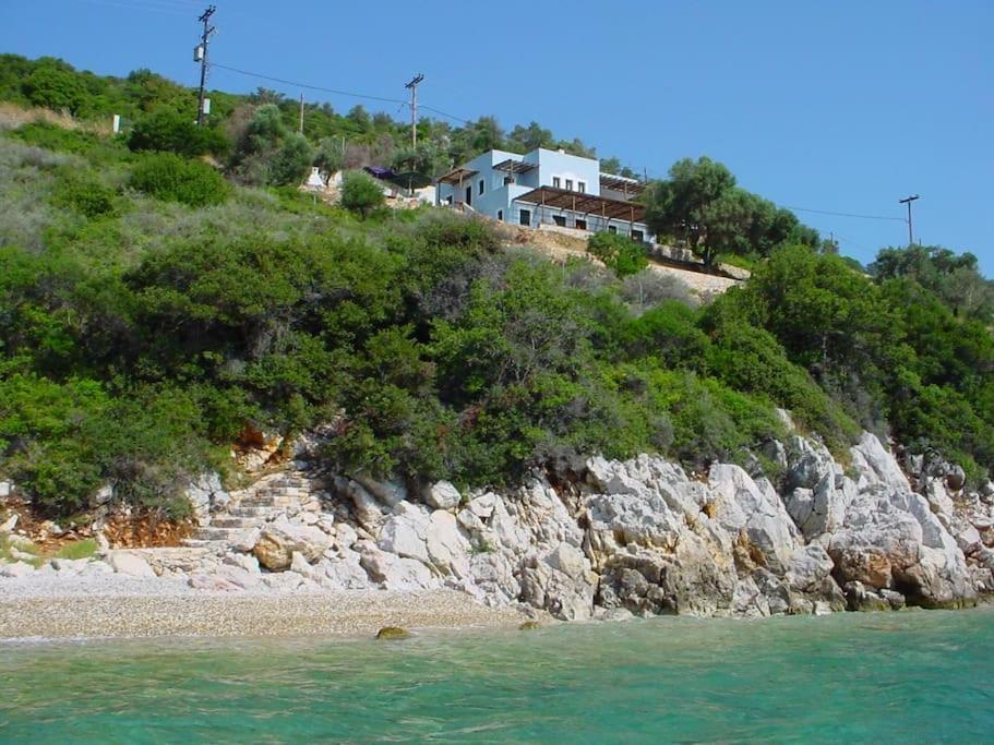 Villa With Breathtaking Views And Private Beach Agios Dimitrios  Exterior foto