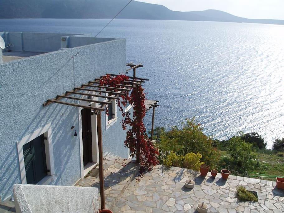 Villa With Breathtaking Views And Private Beach Agios Dimitrios  Exterior foto